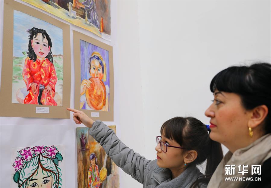 （国际）（2）上海合作组织成员国儿童绘画展亮相塔什干